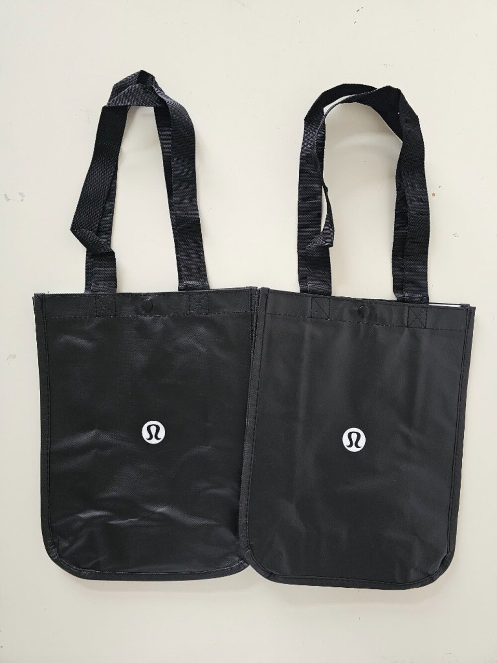 2 x New LULULEMON Black LOGO Reusable Shopping Gym Lunch Shopper Bag Small